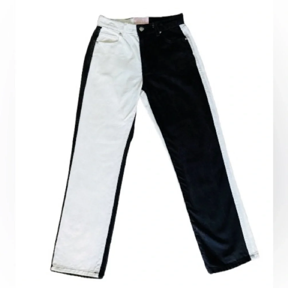 👖🛹 REVICE Denim Yin Yang Two-Tone Jeans | Black + White Split |‎ Women’s Sz 27